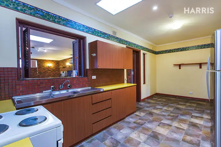 Sixth view of Homely house listing, 28 Graham Avenue, Hackham SA 5163