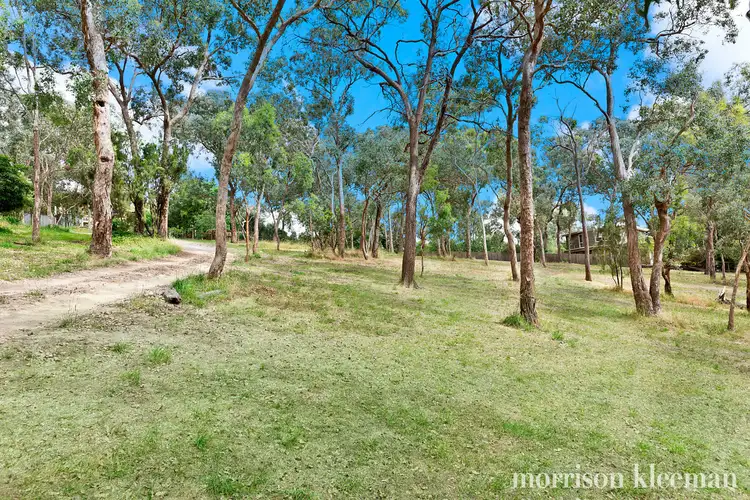 153 Ryans Road, Eltham North VIC 3095