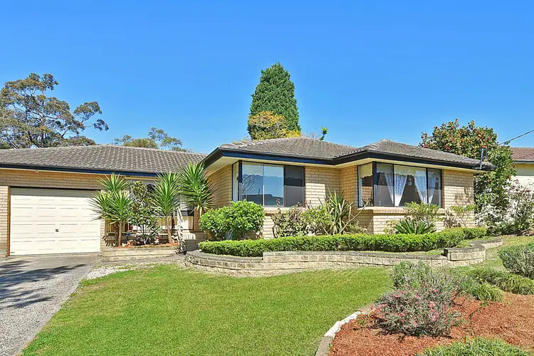 2 Pindari Street, Hornsby Heights NSW 2077