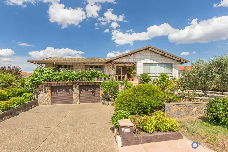 71 Shumack  Street, Weetangera ACT 2614