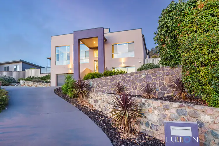11 Galbraith Close, Banks ACT 2906