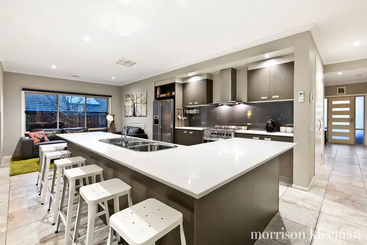 Second view of Homely house listing, 5 Inlander Way, Doreen VIC 3754