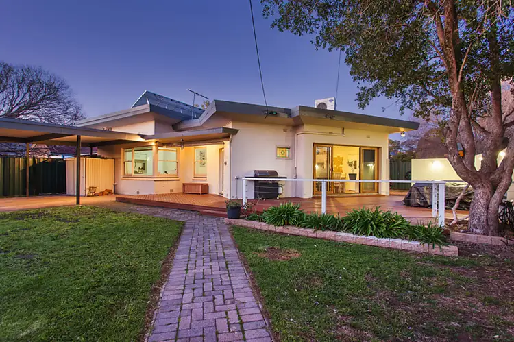 13 Winnall Street, Clapham SA 5062