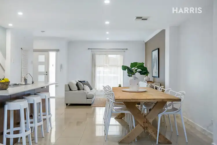 2/1 Seaton Terrace, Seaton SA 5023