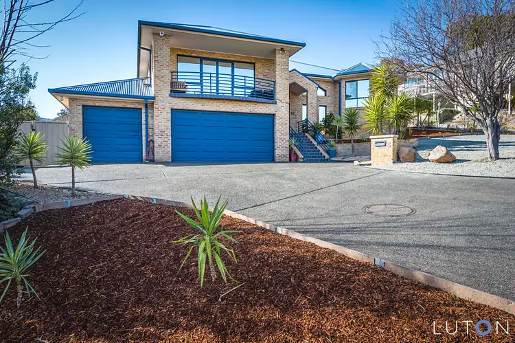 5 Olinda Place, Conder ACT 2906
