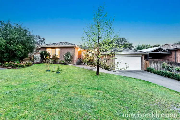 13 Murrindal Close, Eltham North VIC 3095