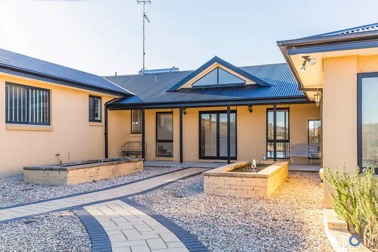 37 Shearer  Drive, Royalla NSW 2620