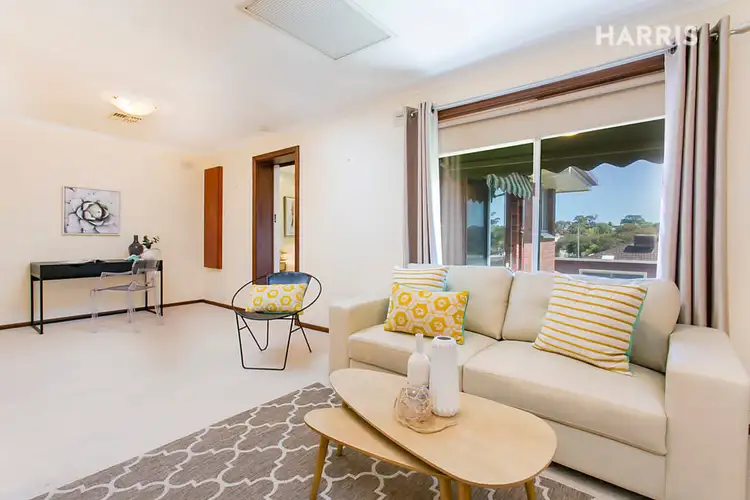 1 Sovereign Street, Hallett Cove SA 5158