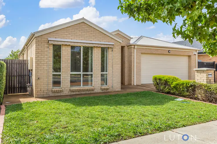 8 Elliman Street, Gungahlin ACT 2912