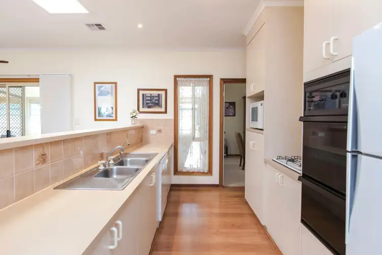 Fourth view of Homely house listing, 8 Riveau Court, Golden Grove SA 5125