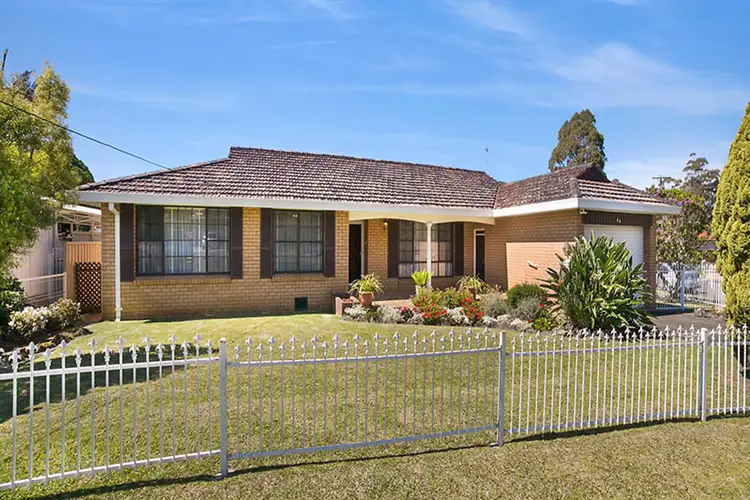 46 Rae Crescent, Balgownie NSW 2519