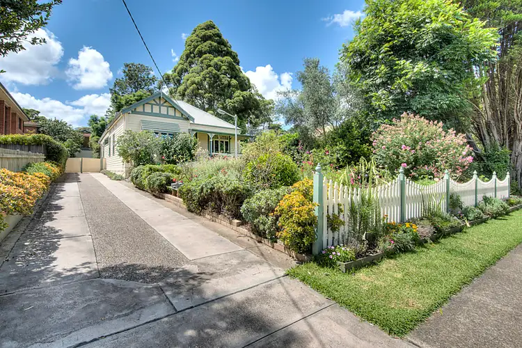 40 Balmoral Street, Waitara NSW 2077