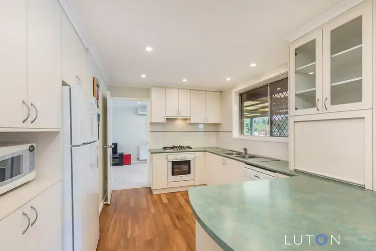 Sixth view of Homely house listing, 32 Sainsbury Street, Wanniassa ACT 2903