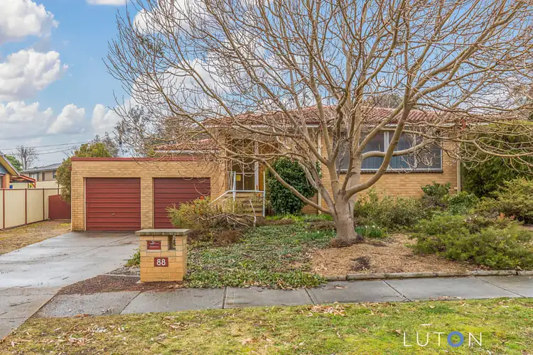 88 Dalley Crescent, Latham ACT 2615