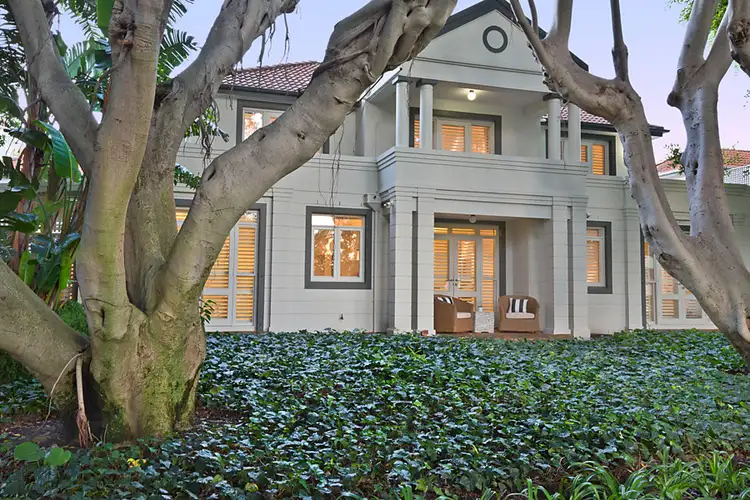 16 The Serpentine, Kensington NSW 2033