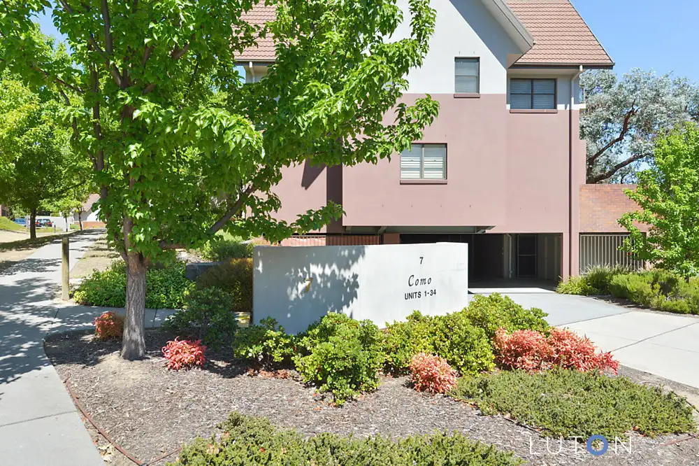 Main view of Homely townhouse listing, 5/7 Hopegood  Place, Garran ACT 2605