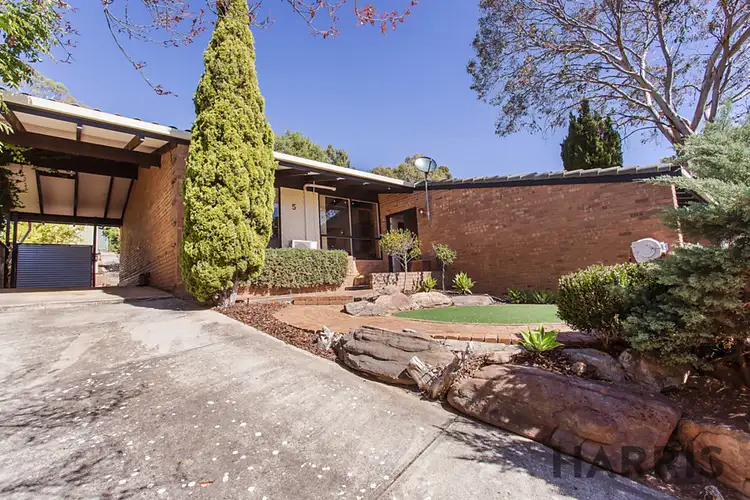 5 Almond Court, Coromandel Valley SA 5051