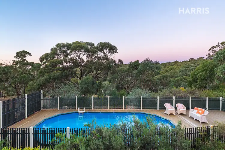 6a Ward Avenue, Eden Hills SA 5050