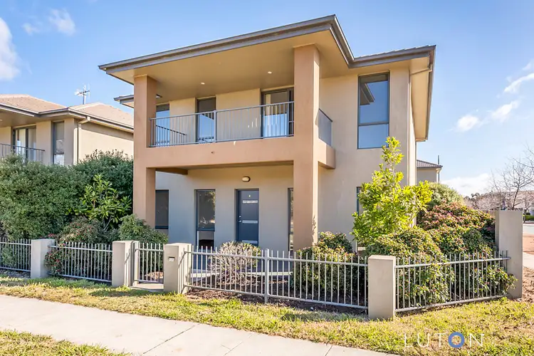 1/2 Mawby Street, Gungahlin ACT 2912