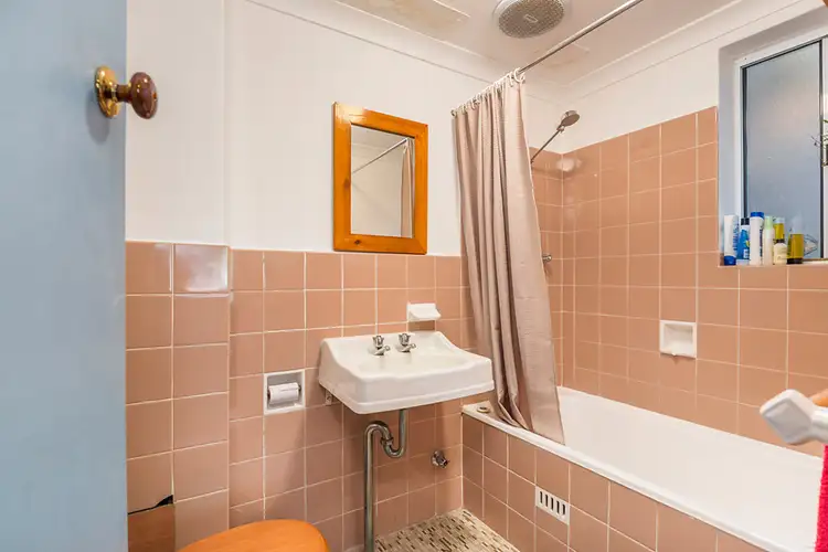 Fifth view of Homely apartment listing, 6/47 Hampton  Court, Yarralumla ACT 2600