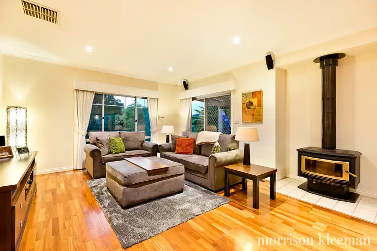 Sixth view of Homely house listing, 2 Fred McCubbin Close, Diamond Creek VIC 3089
