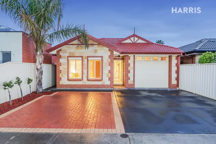 2A Ayr Avenue, Seaton SA 5023