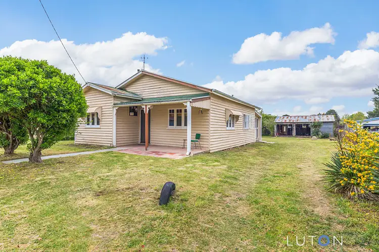 10 Araluen  Street, Braidwood NSW 2622