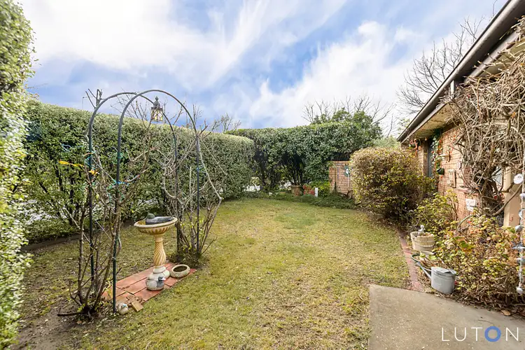 14/10 Ashby Circuit, Kambah ACT 2902