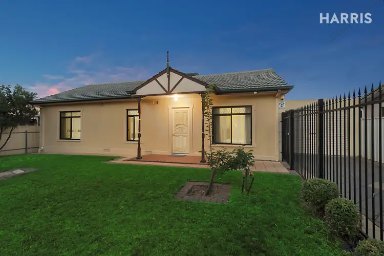 15 Moseley Road, Paradise SA 5075