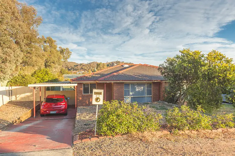 2/28 Templestowe Avenue, Conder ACT 2906