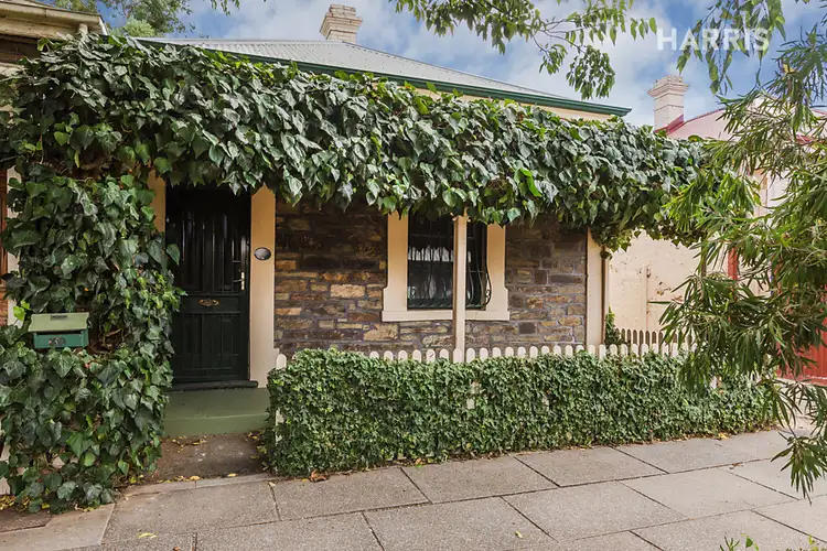 30 McLaren Street, Adelaide SA 5000