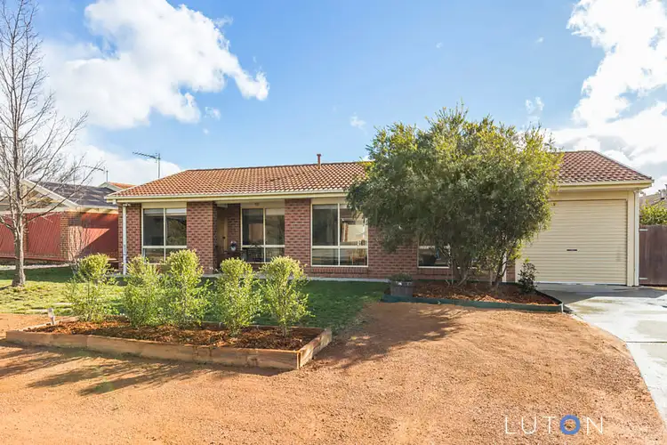 1 Merrett Gardens, Gordon ACT 2906