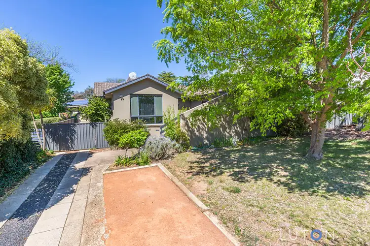 54 Pennefather Street, Higgins ACT 2615