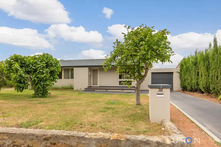 38 Daintree  Crescent, Kaleen ACT 2617