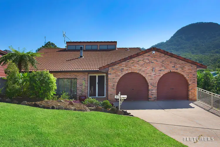 4 Churnwood Place, Cordeaux Heights NSW 2526