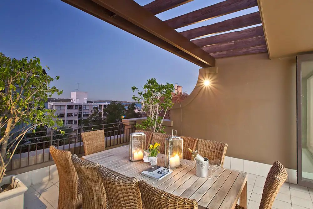 Main view of Homely terrace listing, 17C Greenknowe Avenue, Elizabeth Bay NSW 2011