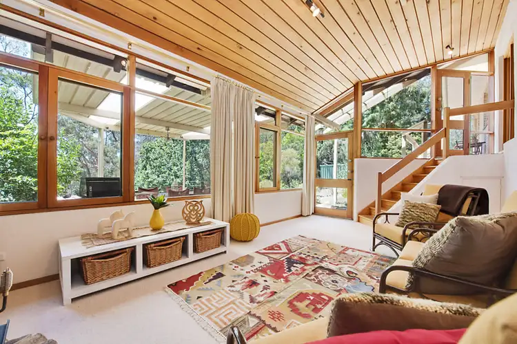 6 Beverley Crescent, Belair SA 5052