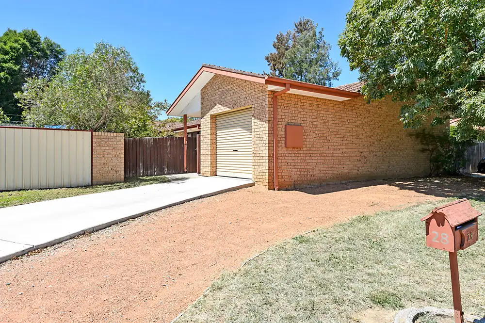 Main view of Homely townhouse listing, 28/18 Cromwell Circuit, Isabella Plains ACT 2905