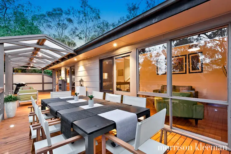 2 Wakefield Close, Eltham North VIC 3095