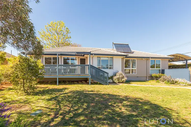 13 Maitland Street, Hackett ACT 2602