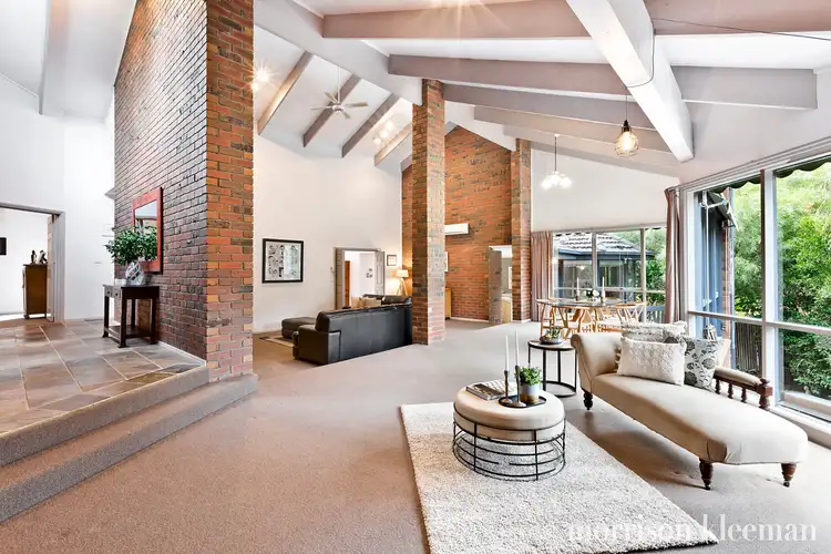 1 Maxine Drive, St Helena VIC 3088