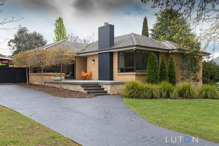101 Madigan Street, Hackett ACT 2602