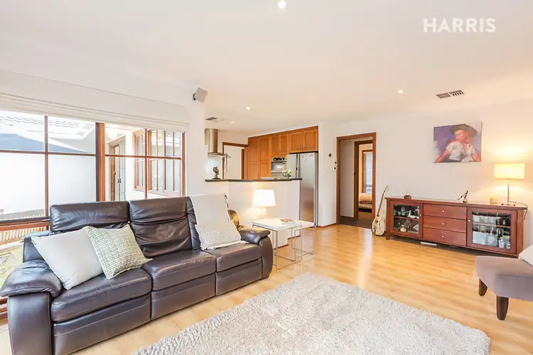 Fifth view of Homely house listing, 10 Quinway Court, Hallett Cove SA 5158