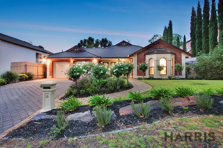 13 Gleeson Crescent, Rostrevor SA 5073