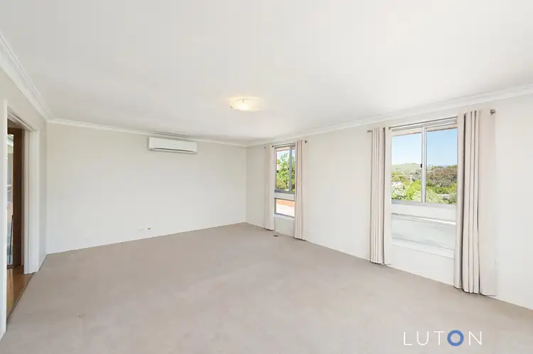 Second view of Homely house listing, 5 Beaver Place, Wanniassa ACT 2903
