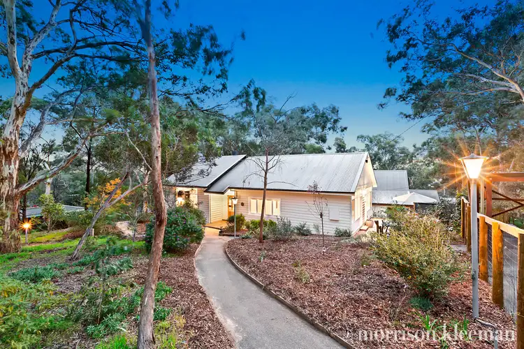15 Carnon Street, Greensborough VIC 3088