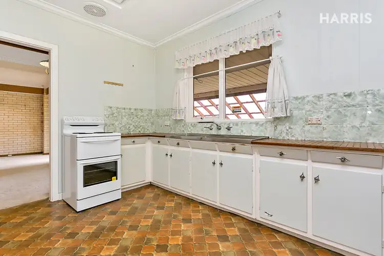 Sixth view of Homely house listing, 10 Somerfield  Avenue, Reynella SA 5161