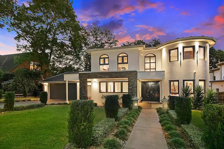 44 Benaroon Avenue, St Ives NSW 2075
