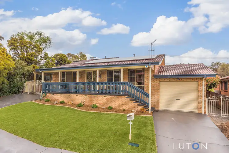 64 Outtrim Avenue, Calwell ACT 2905