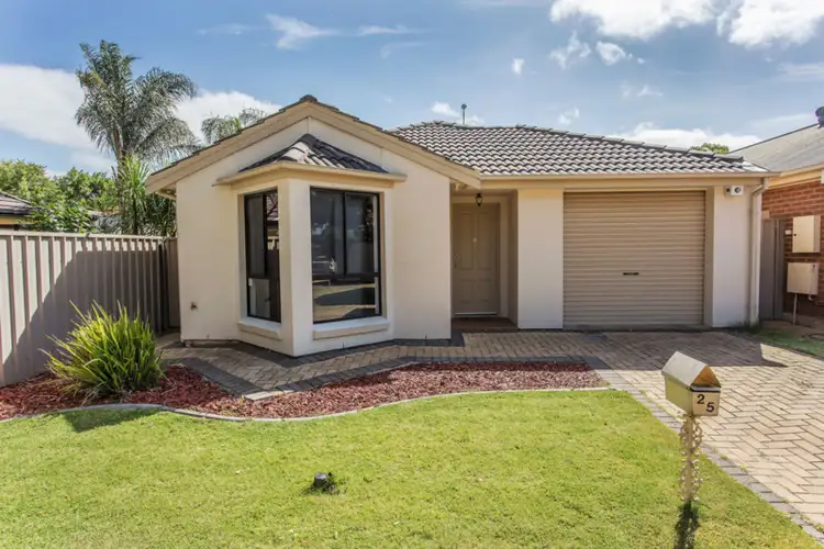 25 Hampton Drive, Oakden SA 5086